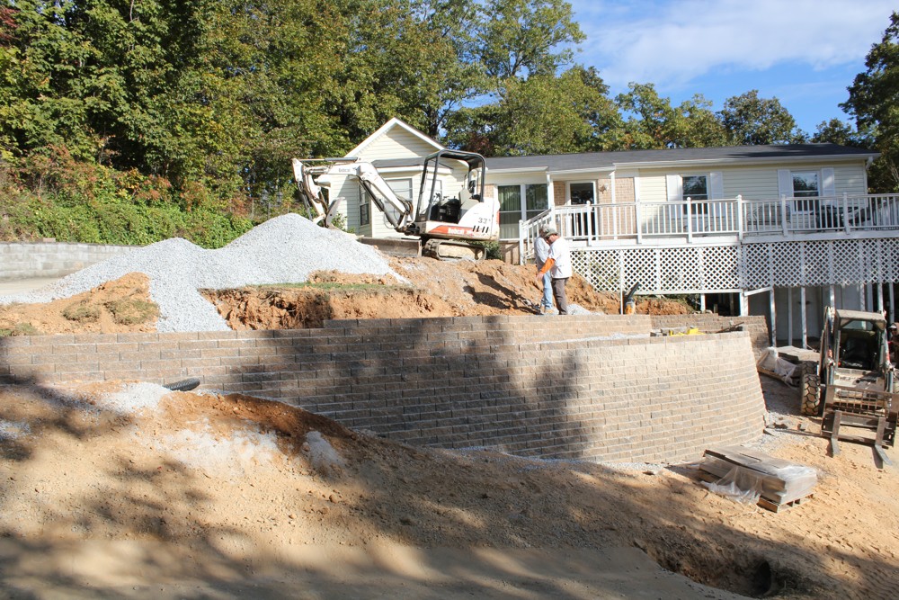 Before: A retaining wall installation in Alabaster, Al